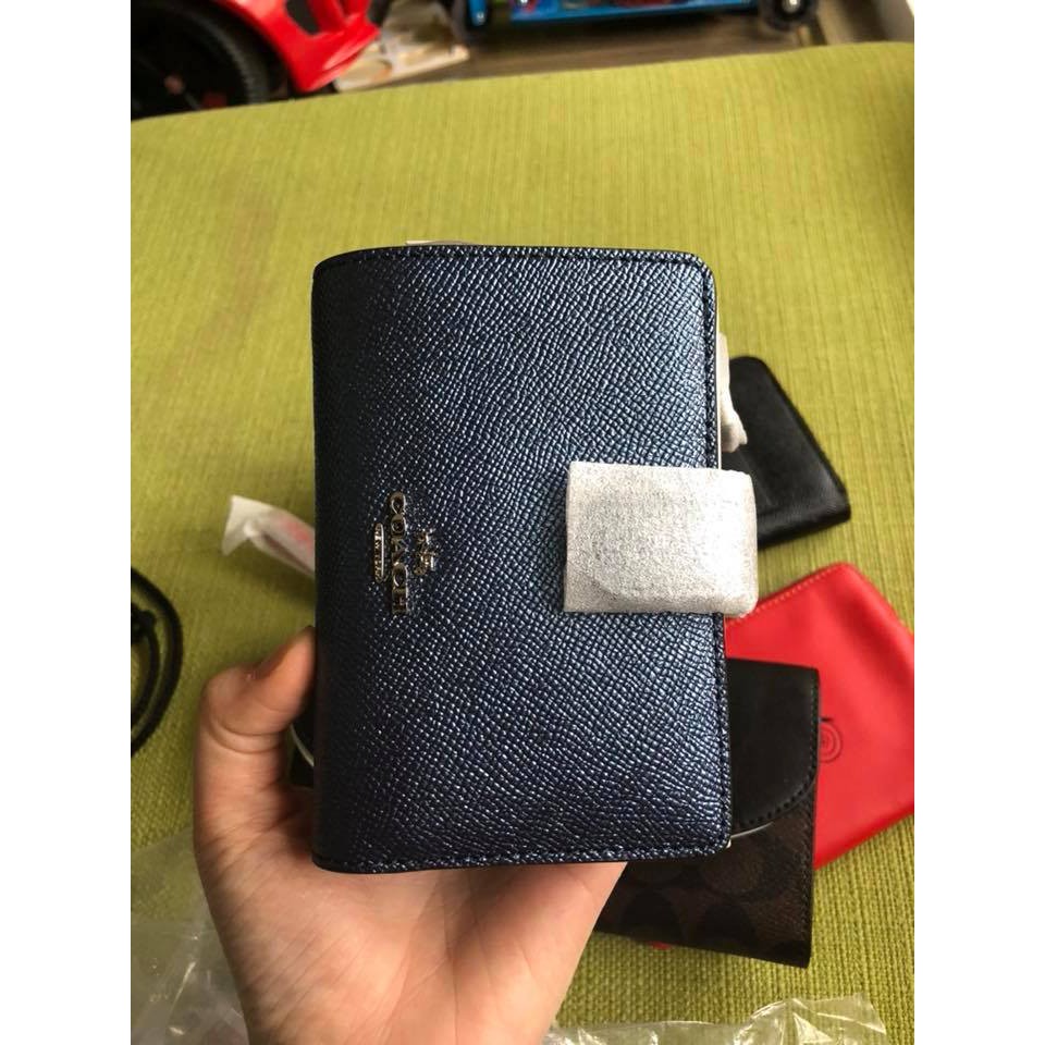 VÍ CẦM TAY COACH NỮ AUTH
