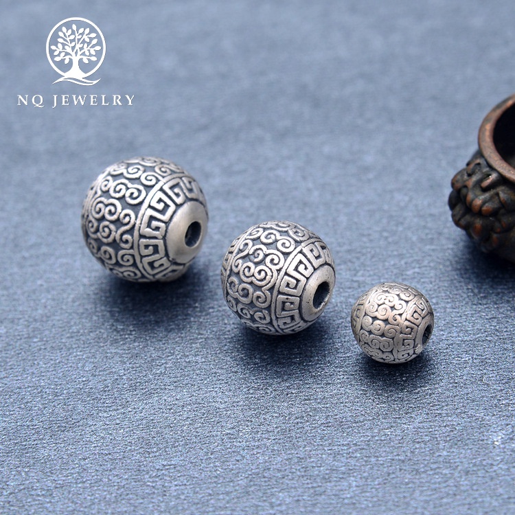 Charm bạc tròn họa tiết hoa văn - NQ Jewelry