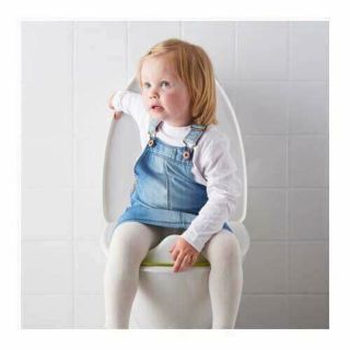 bô toilet trẻ em IKEA