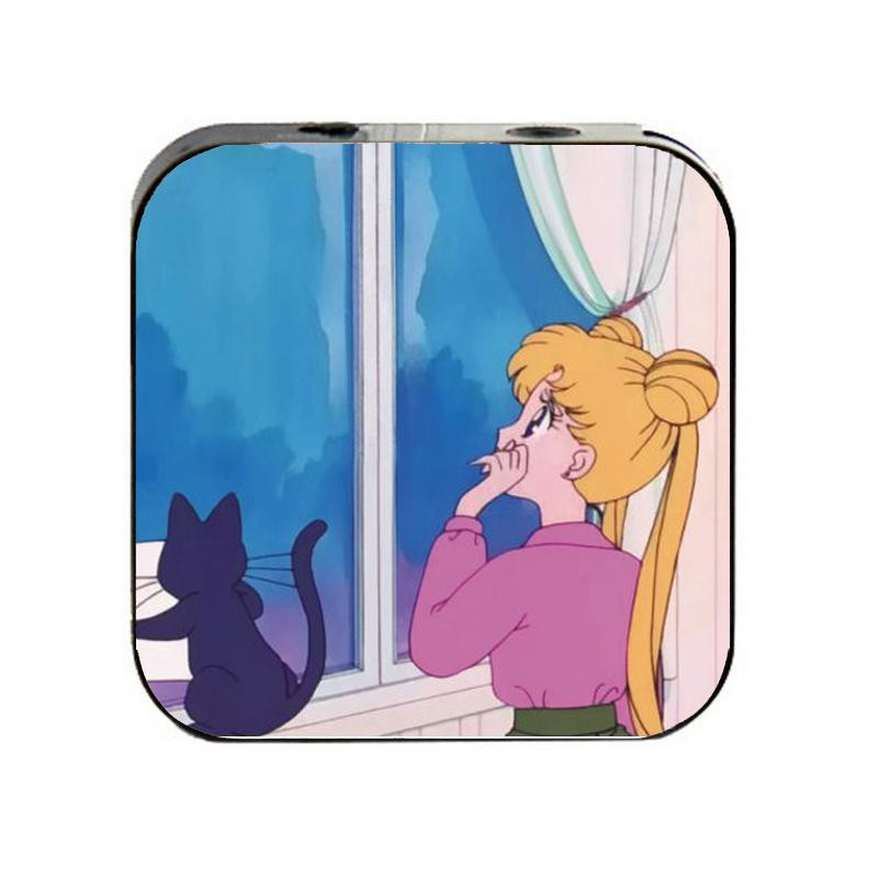 Máy nghe nhạc Sailor Moon - Thủy thủ mặt trăng cầm tay mini tặng tai nghe cắm dây có mic và dây sạc mp3 anime chibi