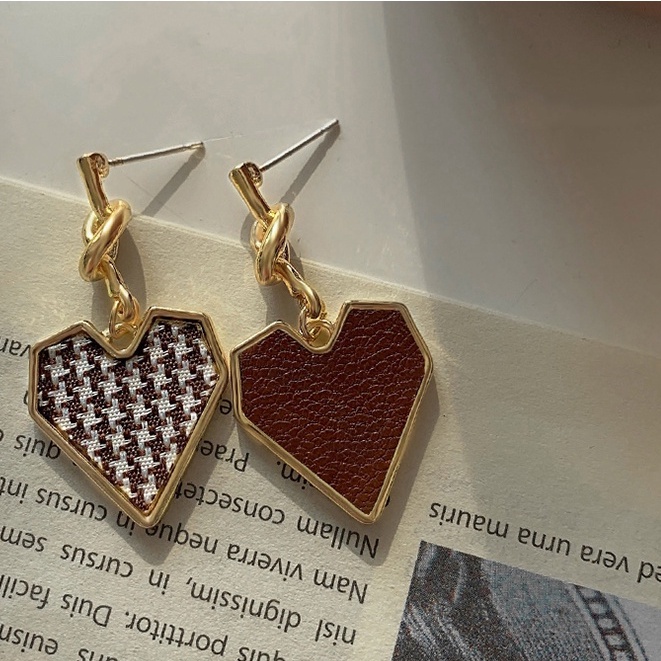 Khuyên tai hình trái tim mạ bạc 925 thời trang thu đông