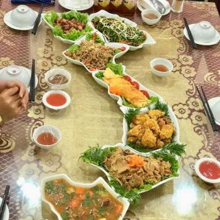 Bộ đĩa bày thức ăn chữ s việt nam