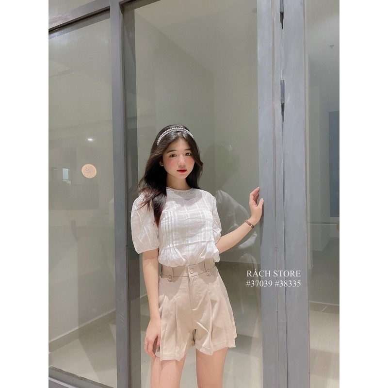 [RÁCH STORE]Áo kiểu cổ ren dập li 2302-Quần short xếp 2 li 517