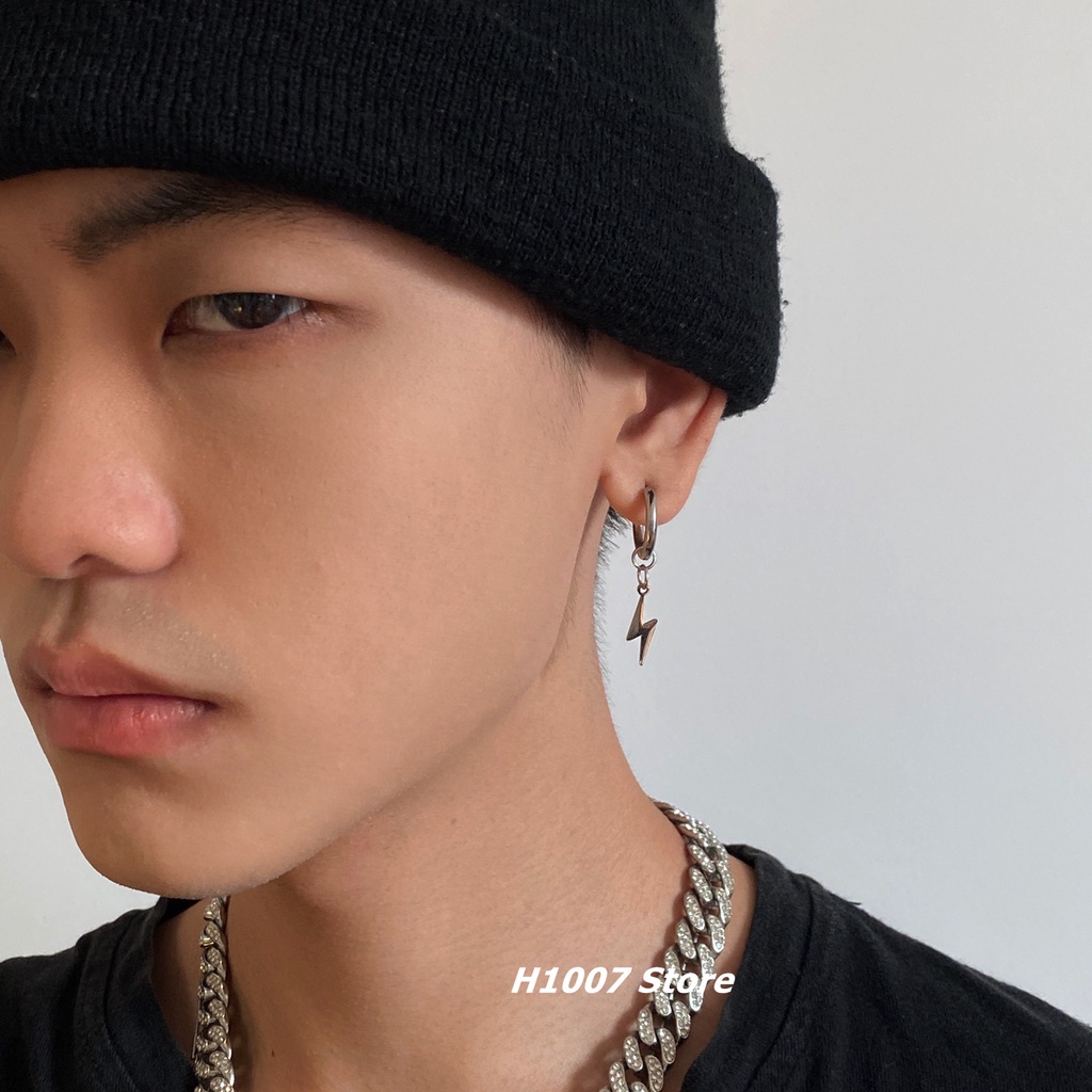 Bông Tai Bằng Thép Titan Hình Tia Chớp Màu Bạc Phong Cách Hip Hop Thời Trang Cho Cặp Đôi