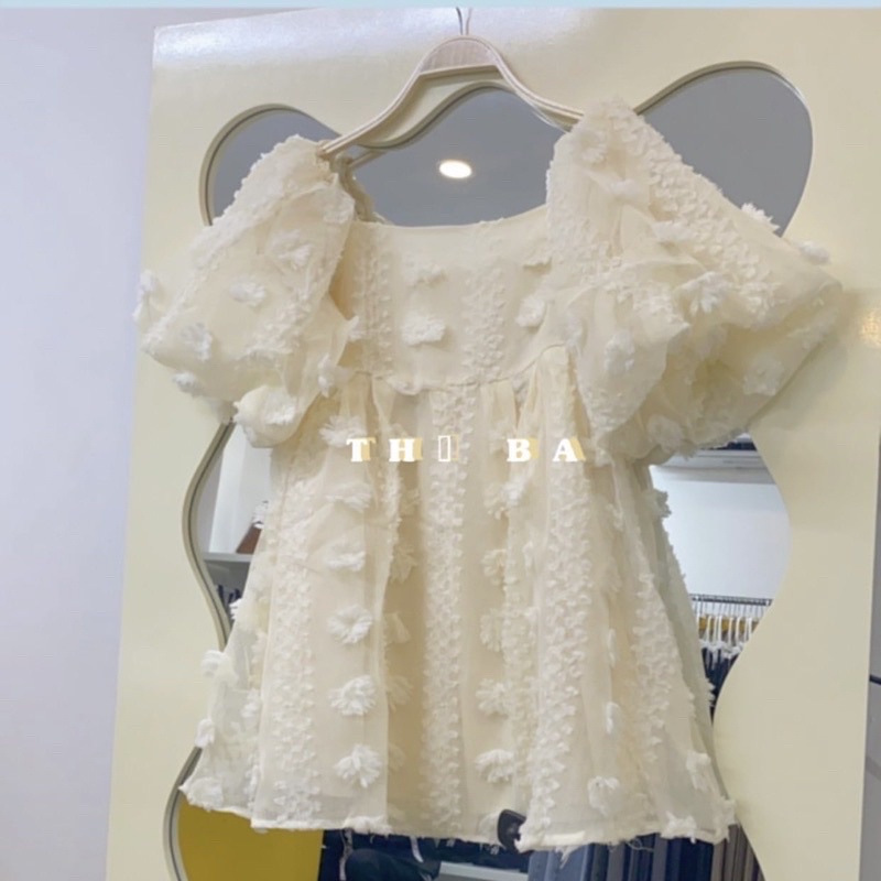 Áo váy trễ vai dáng ngắn CỤC BÔNG siêu xinh - Áo điệu trễ vai tay bồng dáng ngắn hoa thêu 3d màu be/ trắng