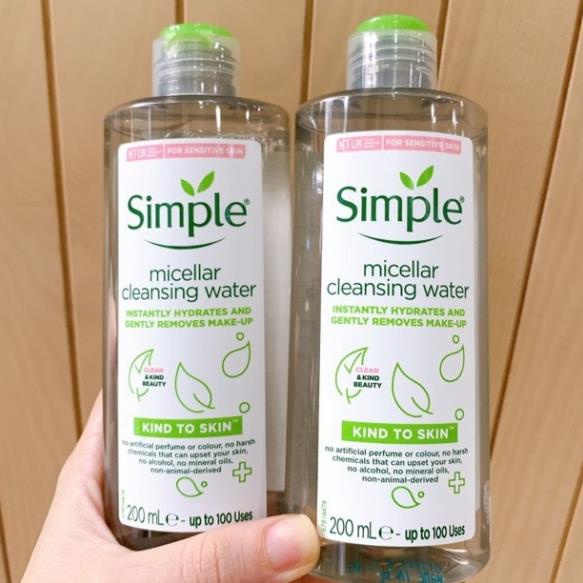 Nước tẩy trang Simple Micellar  làm sạch da, không chứa cồn, không gây khô rát 200ml