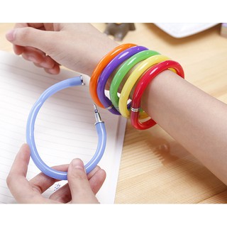 Bút bi vòng tay độc đáo [Đơn 50k tặng phần quà thú vị]