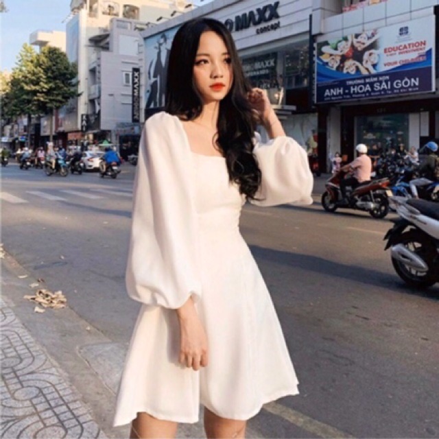 ẢNH THẬT- ĐẦM NHIỀU MÀU TAY BỒNG CÔNG CHÚA CỰC YÊU