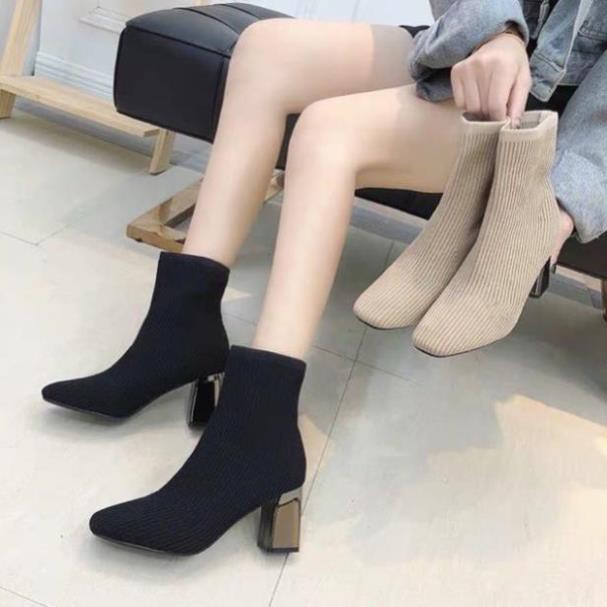 Boots Nữ, Giày Boot Nữ Cao Cổ Gót Vuông 6 Cm Chất Len Êm Hot Trend Cao Cấp  Minhtushoes Hai Màu Đen-Kem Bảo Hành 12 Thán | BigBuy360 - bigbuy360.vn
