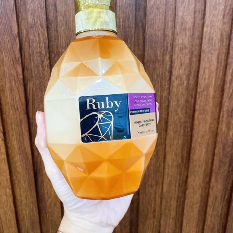 SỮA tắm nước hoa RUBY 600ML