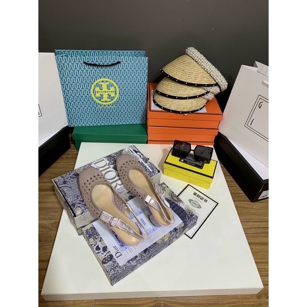 Sandal cao gót D i o r tăm lỗ fullbox