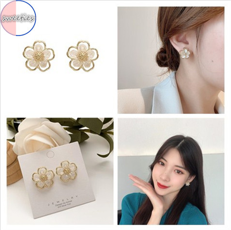 Khuyên tai nữ hình bông hoa thời trang Hàn Quốc