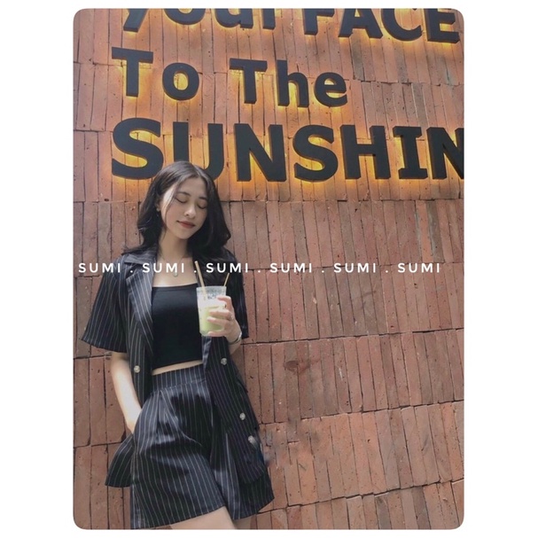 Set áo Blazer cọc tay kèm quần short kẻ 2 màu đen/ trắng  phong cách Hàn Quốc , bộ quần áo vest dáng rộng | BigBuy360 - bigbuy360.vn