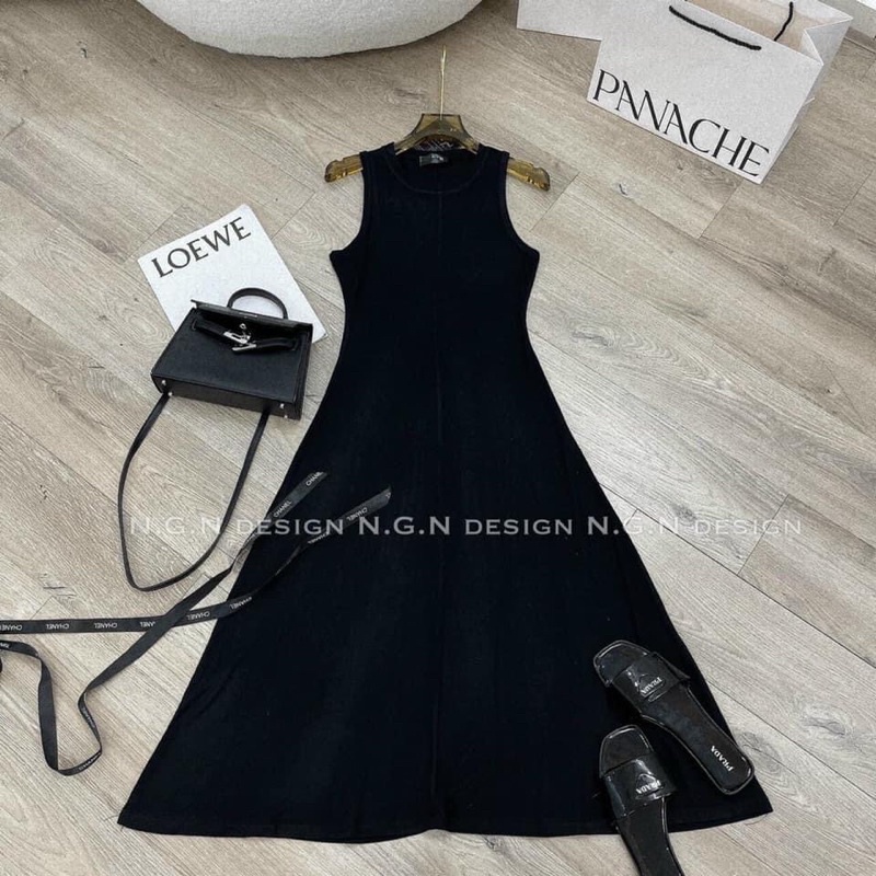 Đầm Maxi Body Đuôi Xoè Đen Suông Sát Nách (chất đẹp) Váy suông Dáng Xoè Maxi Loại 1