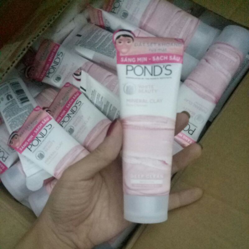 sữa rửa mặt Pond's 40gr