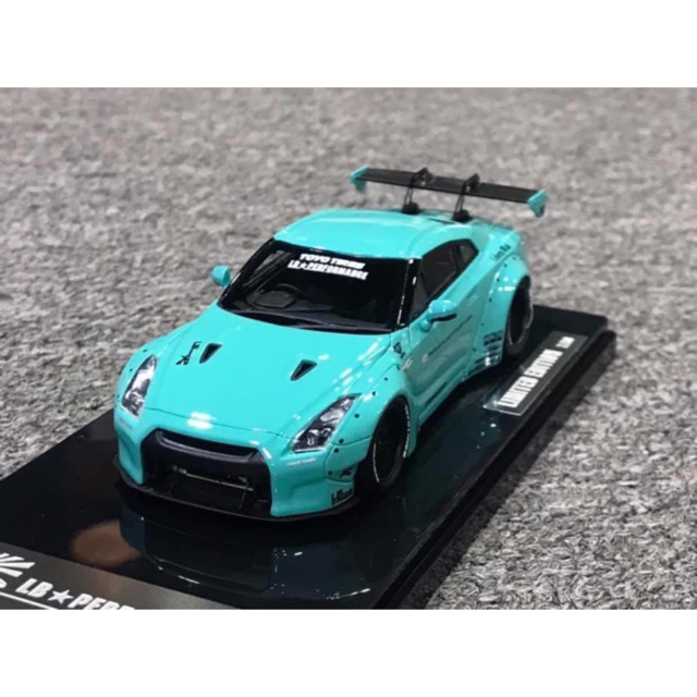 Xe Mô Hình Nissan GTR R35 Liberty Walk 1:43 One Model (Xanh)