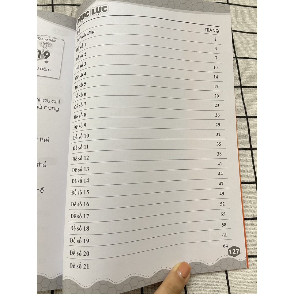 Sách 45 đề ôn luyện và kiểm tra toán 2 tập 2 - Biên soạn theo chương trình giáo dục phổ thông mới