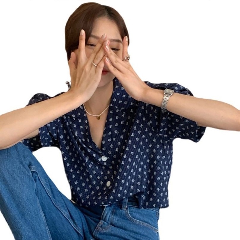 Áo Sơ Mi Tay Phồng Ôm Dáng Họa Tiết Chấm Bi Xinh Xắn Theo Phong Cách Hàn Quốc Dành Cho Nữ