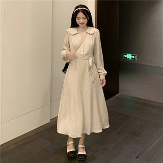 Váy tay dài chấm bi