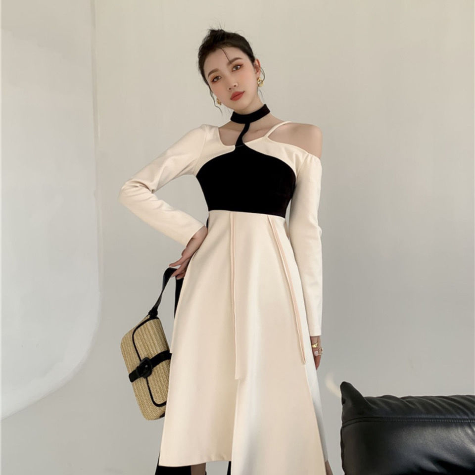 Váy lửng vai chéo cổ bất đối xứng phối màu tương phản thiết kế thời trang | BigBuy360 - bigbuy360.vn