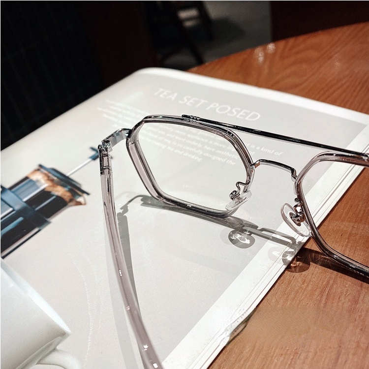 Mắt Kính Chống Bức Xạ Và Ánh Sáng Xanh Dành Cho Nam Và Nữ