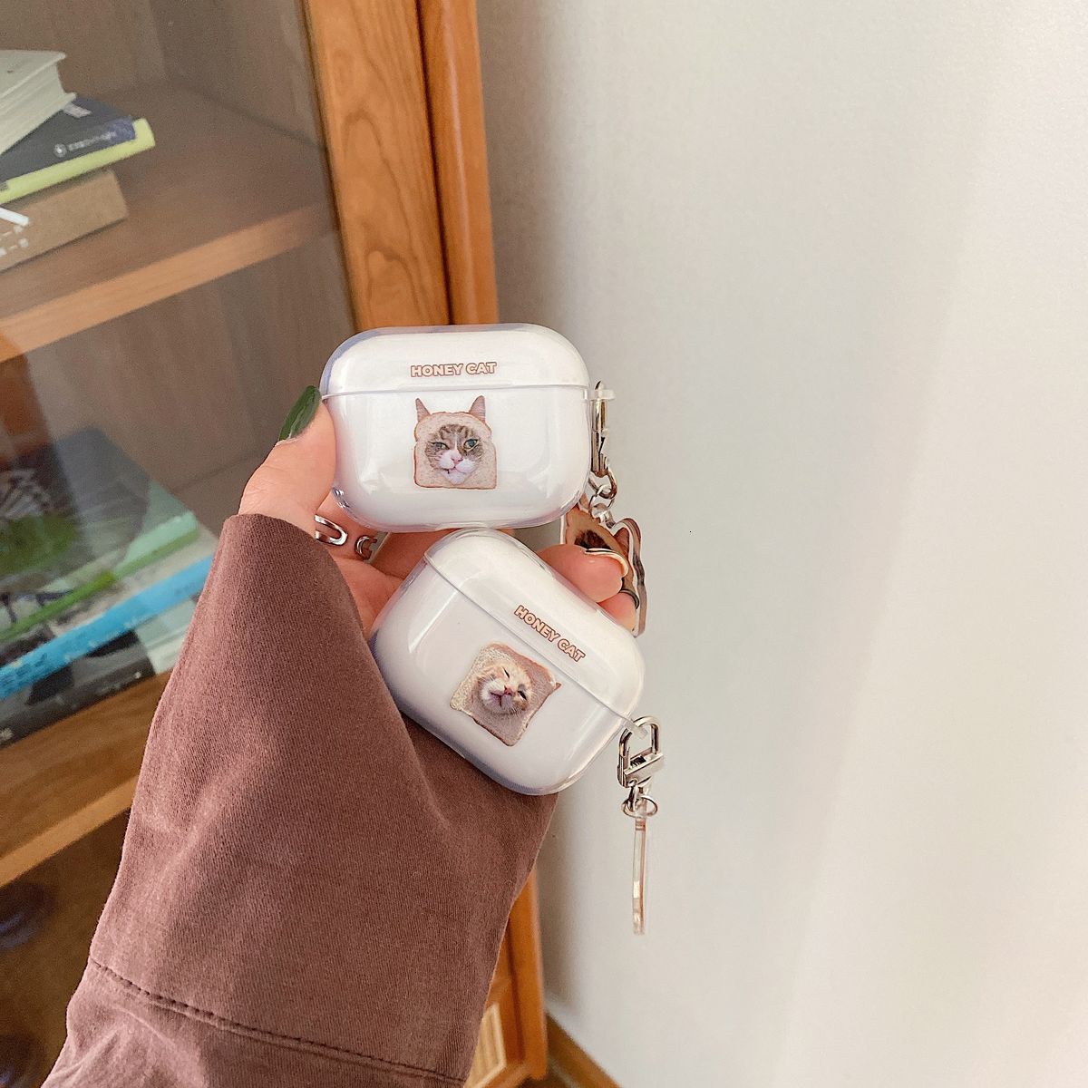 Vỏ Bảo Vệ Hộp Đựng Tai Nghe Airpods 1 / 2 / 3pro Hình Chú Mèo Đáng Yêu | BigBuy360 - bigbuy360.vn