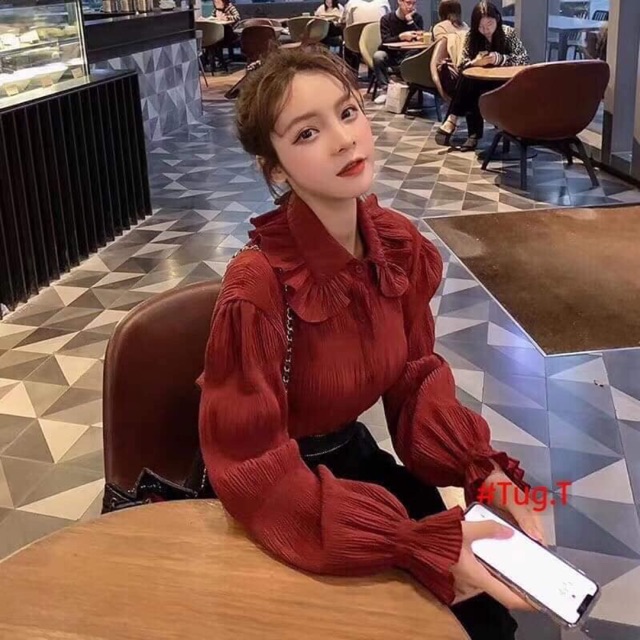 Sơmi nhăn cổ sen