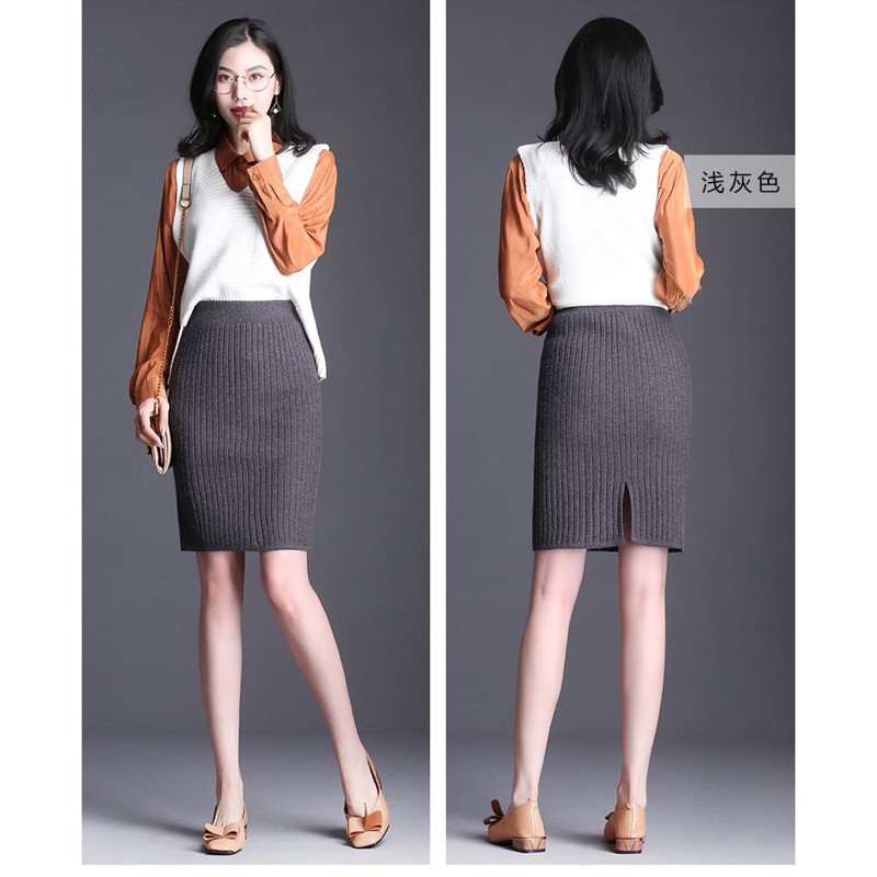 Chân váy len dáng ngắn xẻ tà