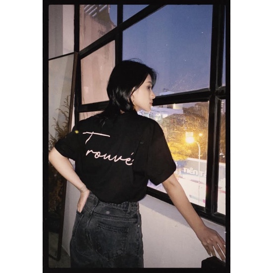 Áo phông oversize Trouve Chất Thun 100% Cotton, thấm hút mồ hôi rất tốt | BigBuy360 - bigbuy360.vn