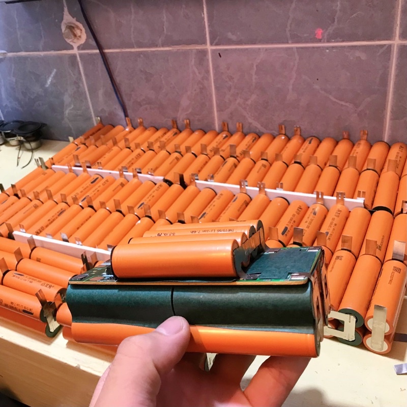 [Có bảo hành] Pin 36v 4.4Ah cho xe điện cân bằng 2 bánh, xe drift. Pin đóng 10s2p mạch 4 fet lớn, dung lượng chuẩn