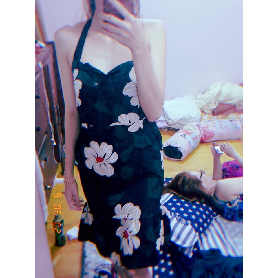 Đầm hoa sale