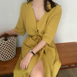 Váy vàng nữ hàng qc order
