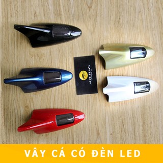 Vây cá đèn led năng lượng mặt trời trang trí ô tô xe máy
