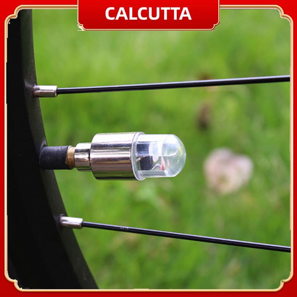 Nắp van bánh xe đạp có đèn LED cảm biến rung thông dụng