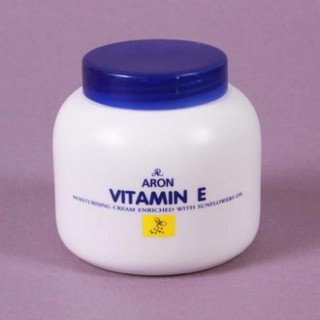KEM DƯỠNG ẨM VITAMIN E THÁI LAN ARON 200G