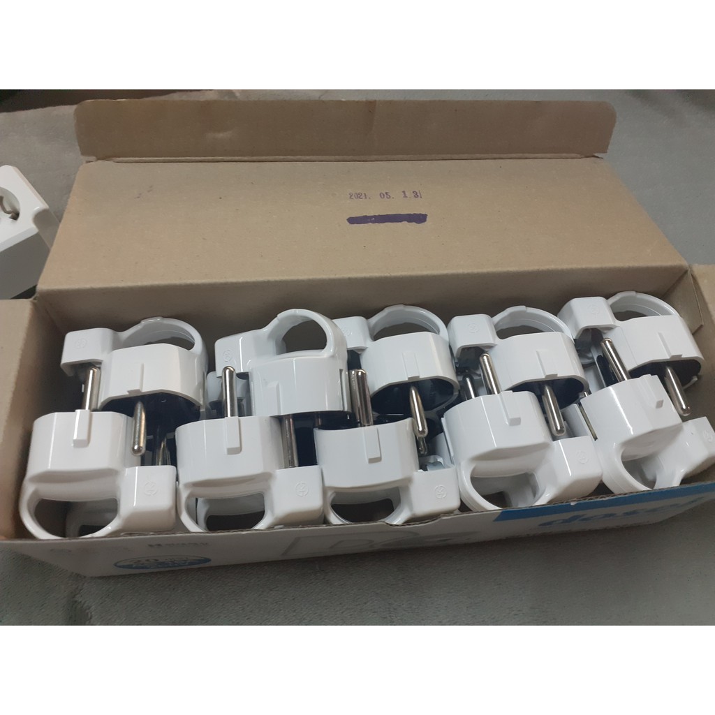 Phích cắm điện DP2104