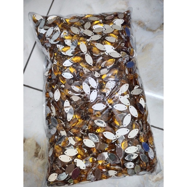 sỉ 1kg hạt thóc sezi 0.7 * 1.5cm