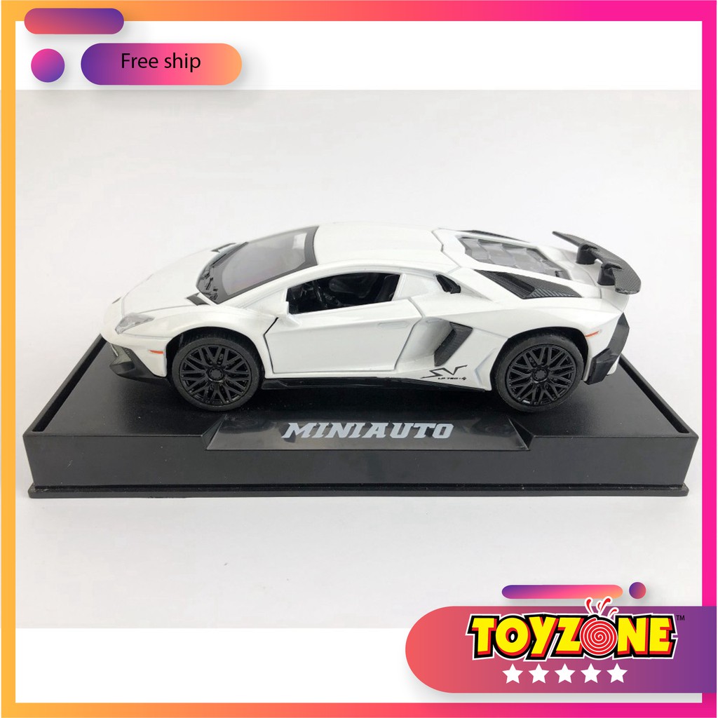 Xe Lamboghini Aventador LP750 tỉ lệ 1:32 Chất liệu hợp kim - Màu Trắng