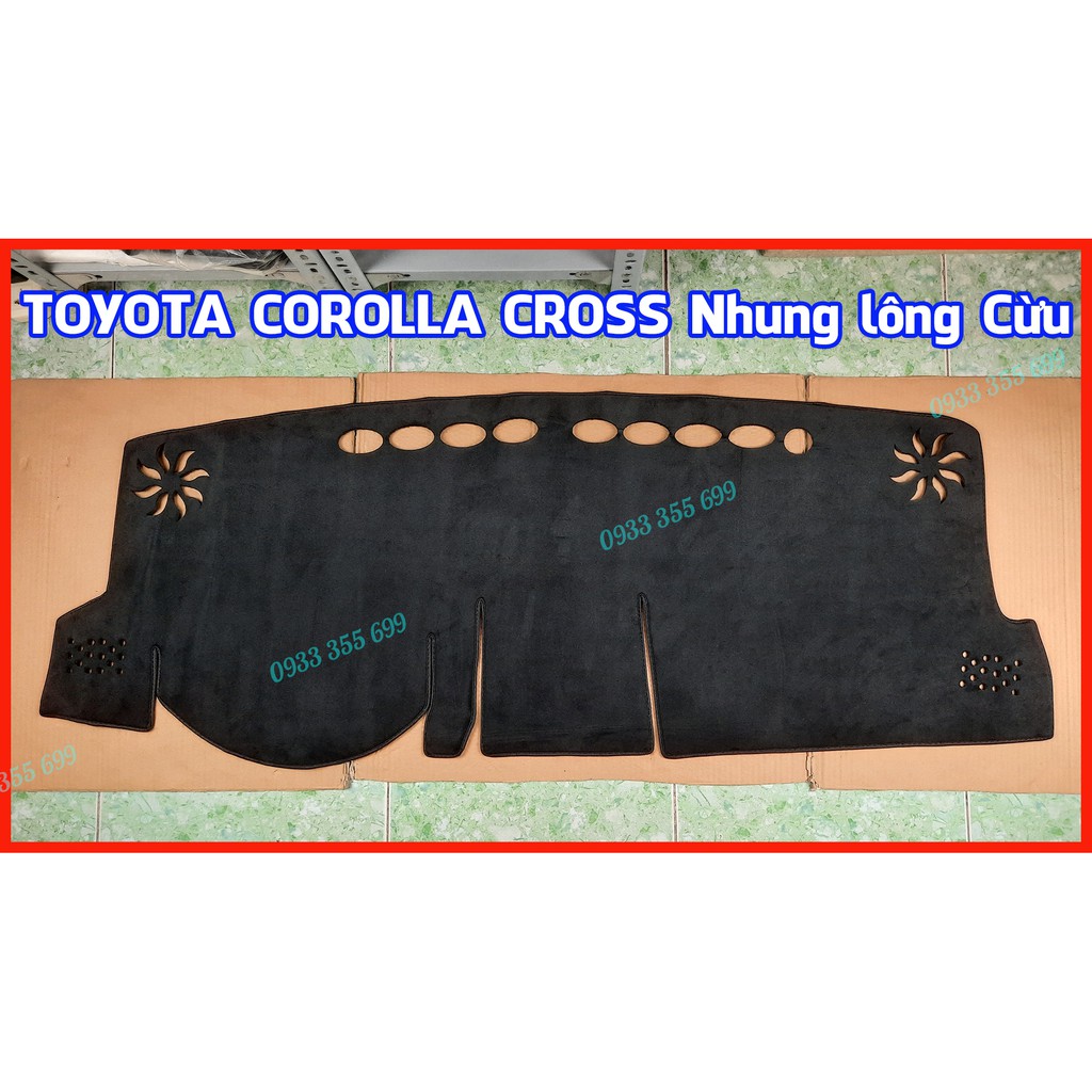 Thảm Taplo TOYOTA COROLLA CROSS bằng Nhung lông Cừu, Da vân Carbon, Da vân Gỗ 2020 2021 2022