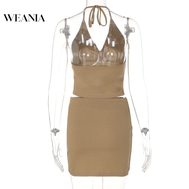 Bộ Áo Tank Top Hở Lưng Phối Chân Váy Có Khóa Cài Cá Tính Cho Nữ