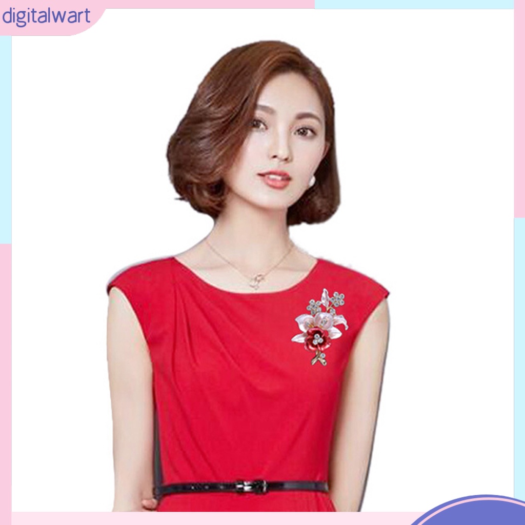 Trâm cài áo hình bông hoa đính đá sang trọng