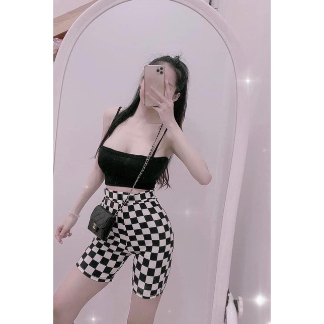 Sét bộ áo 2 dây croptop trơn phối quần ngố caro cực hot , chất thun gân mềm mịn dày dặn thy