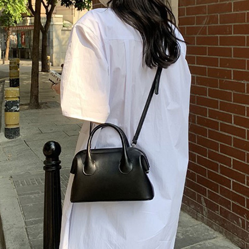 Túi Xách Đeo Vai Phong Cách Thời Trang Mới 2022 Dành Cho Nữ