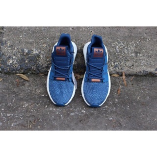 GIÀY THỂ THAO ADIDAS Ảnh Chụp Thật Bao Đẹp