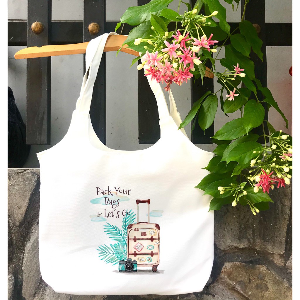TOTE CANVAS TRAVEL SUMMER FORM TRÒN TÚI VẢI ĐEO VAI BAG NÚT BẤM SIZE LỚN AOMIVN DU LỊCH DẠO PHỐ CÁ TÍNH