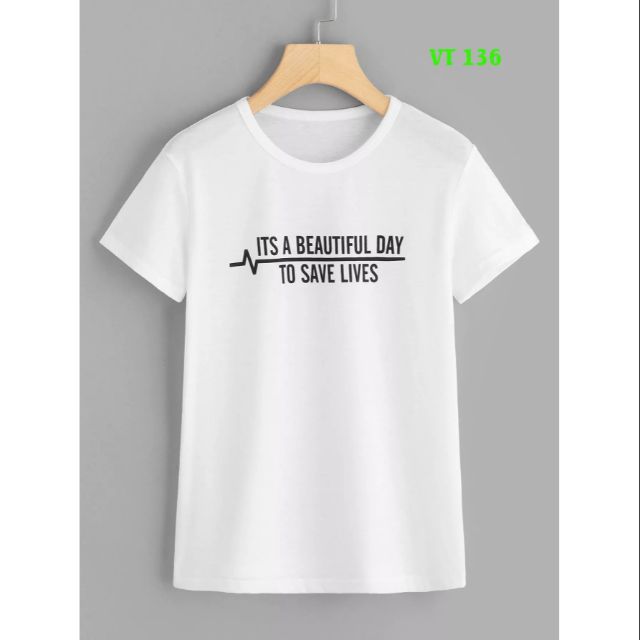 Áo thun in chữ đơn giản