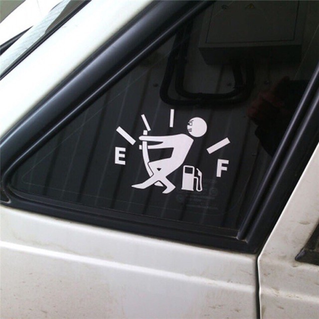 Decal trang trí dán nắp bình xăng