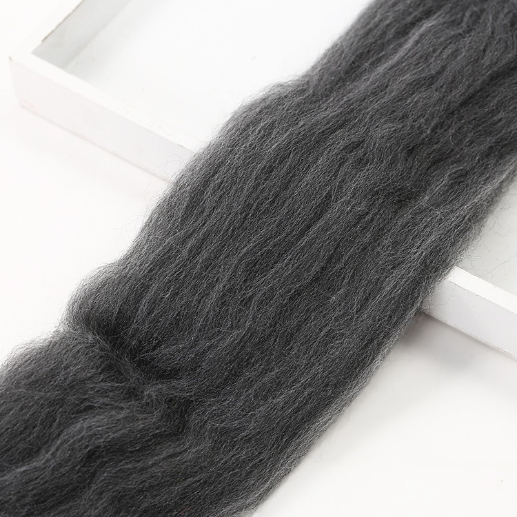 Cuộn len sợi to đan len thành mền đắp 100g