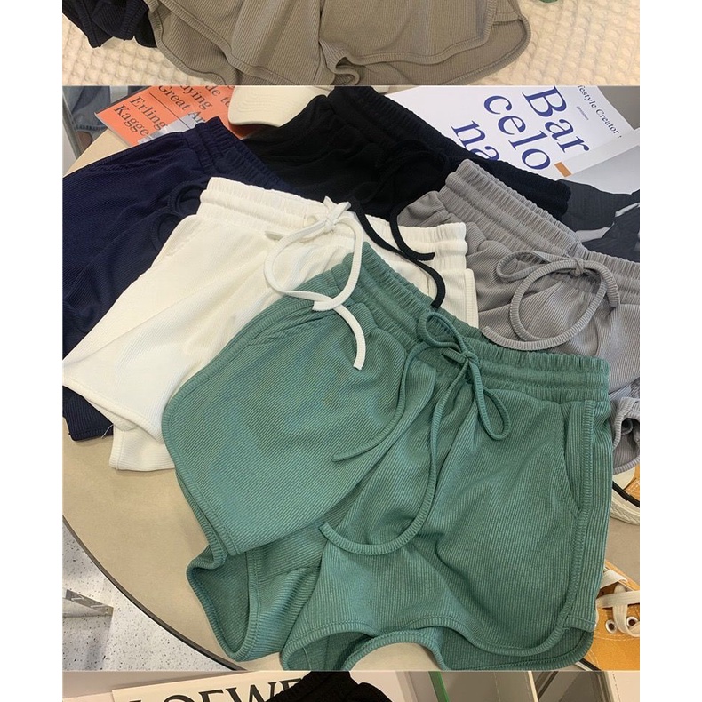 Quần Đùi Thể Thao Phong Cách Hàn Quốc Cho Nữ Dễ Phối Đồ