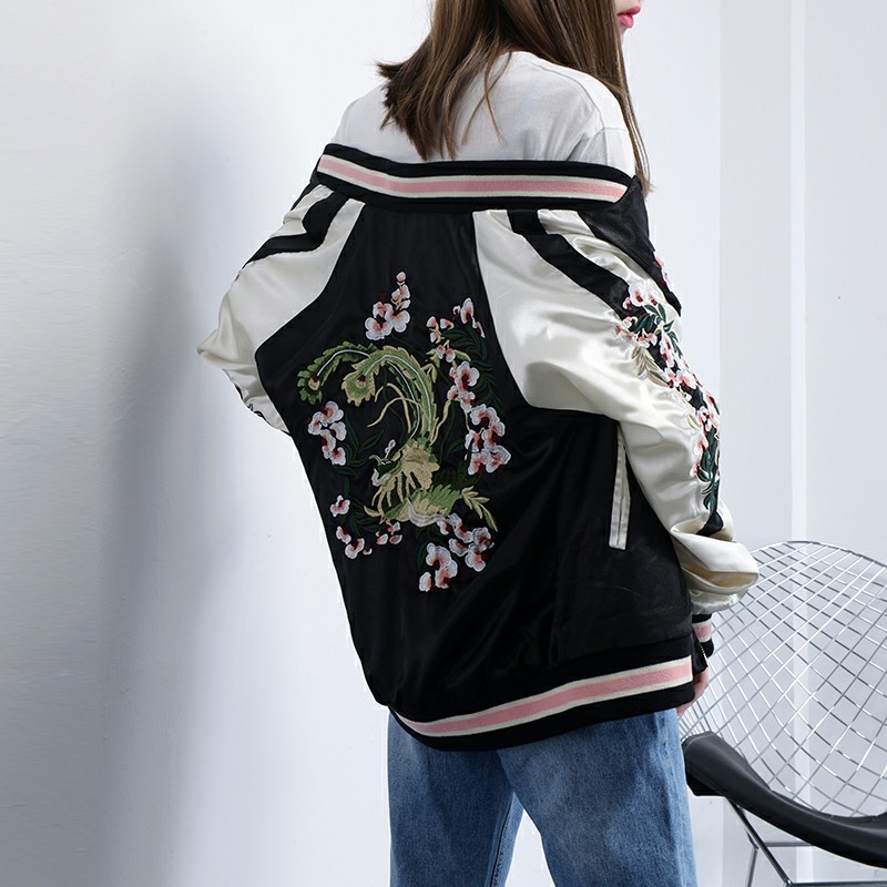 Áo bomber thêu hoa MẶC 2 MẶT Họa Tiết Xinh Xắn    )